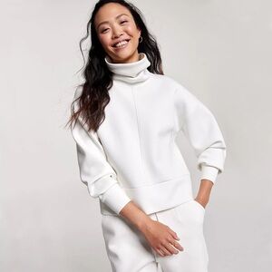 CALIA Women's Soft Scuba Funnel Neck Sweatshirt size L new